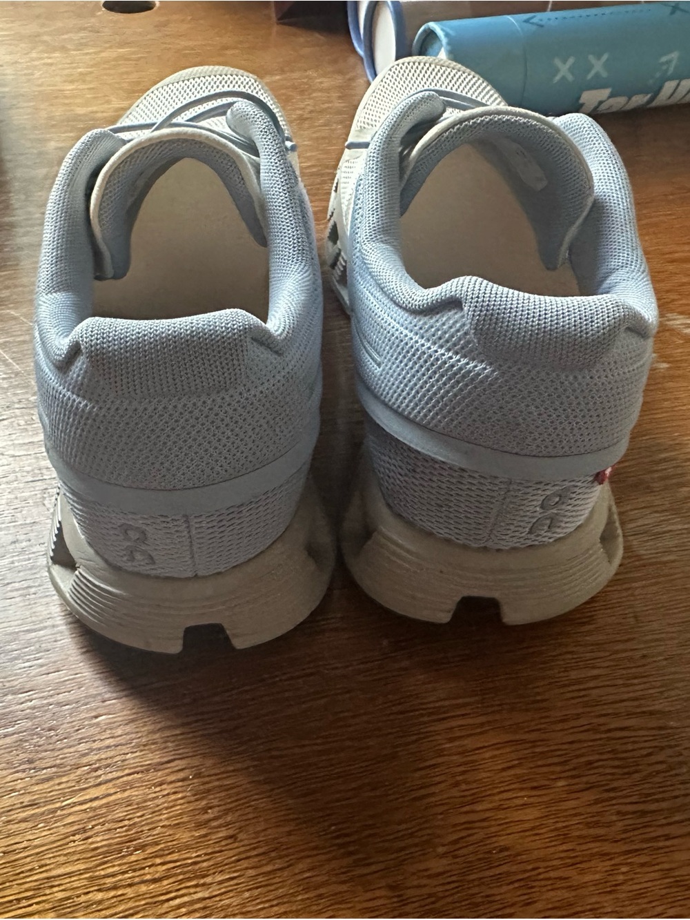 🤍 On Cloud Women’s Running Shoes – Size 7 - Picture 5 of 6